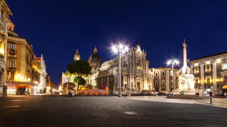Escort a Catania: Guida Completa alle Accompagnatrici in Sicilia - Articolo correlato