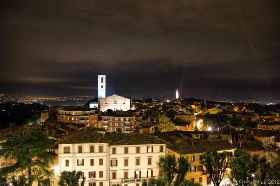 Escort a Perugia: Accompagnatrici in Umbria tra Arte e Discrezione - Articolo correlato